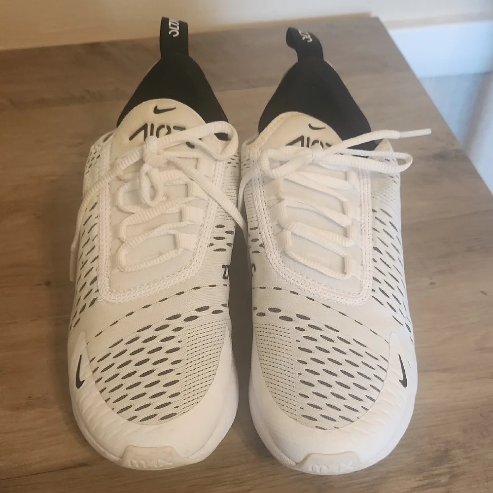 Nike Air Max 270 White and Black Sneakers - Picture 3 of 4